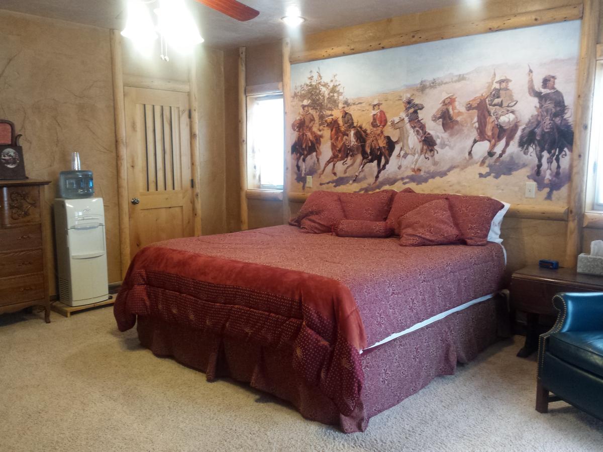 Sunlit Oasis Bed & Breakfast Notom Bagian luar foto