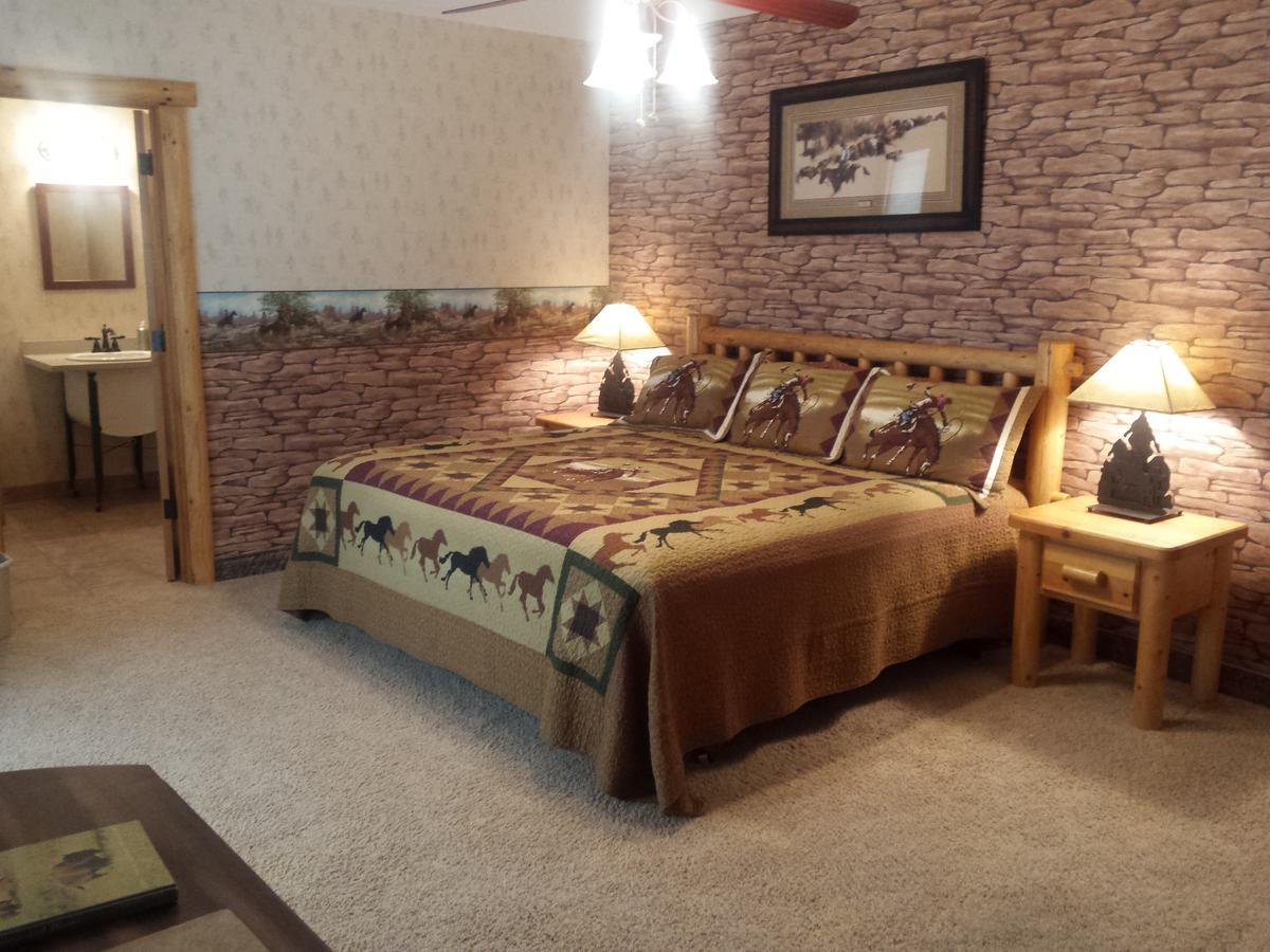 Sunlit Oasis Bed & Breakfast Notom Bagian luar foto