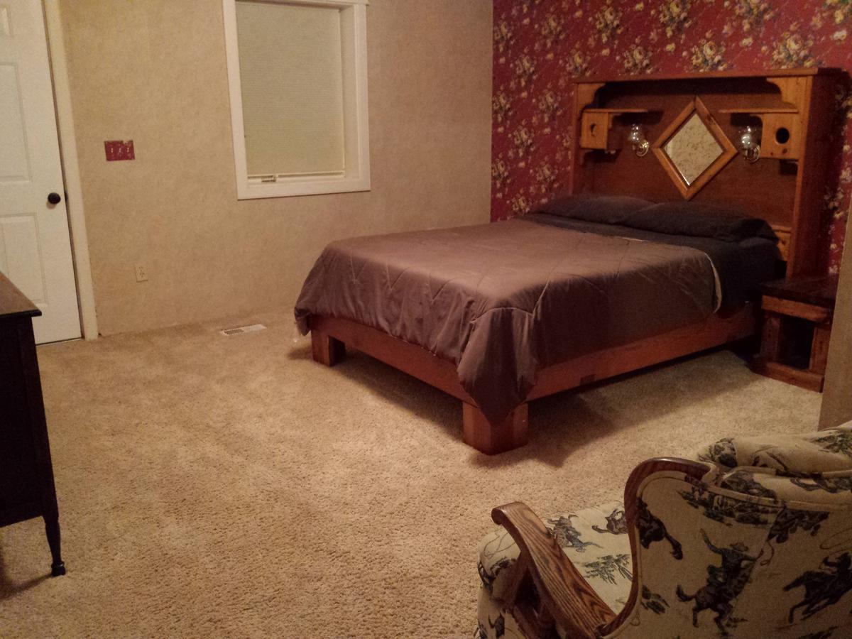 Sunlit Oasis Bed & Breakfast Notom Bagian luar foto