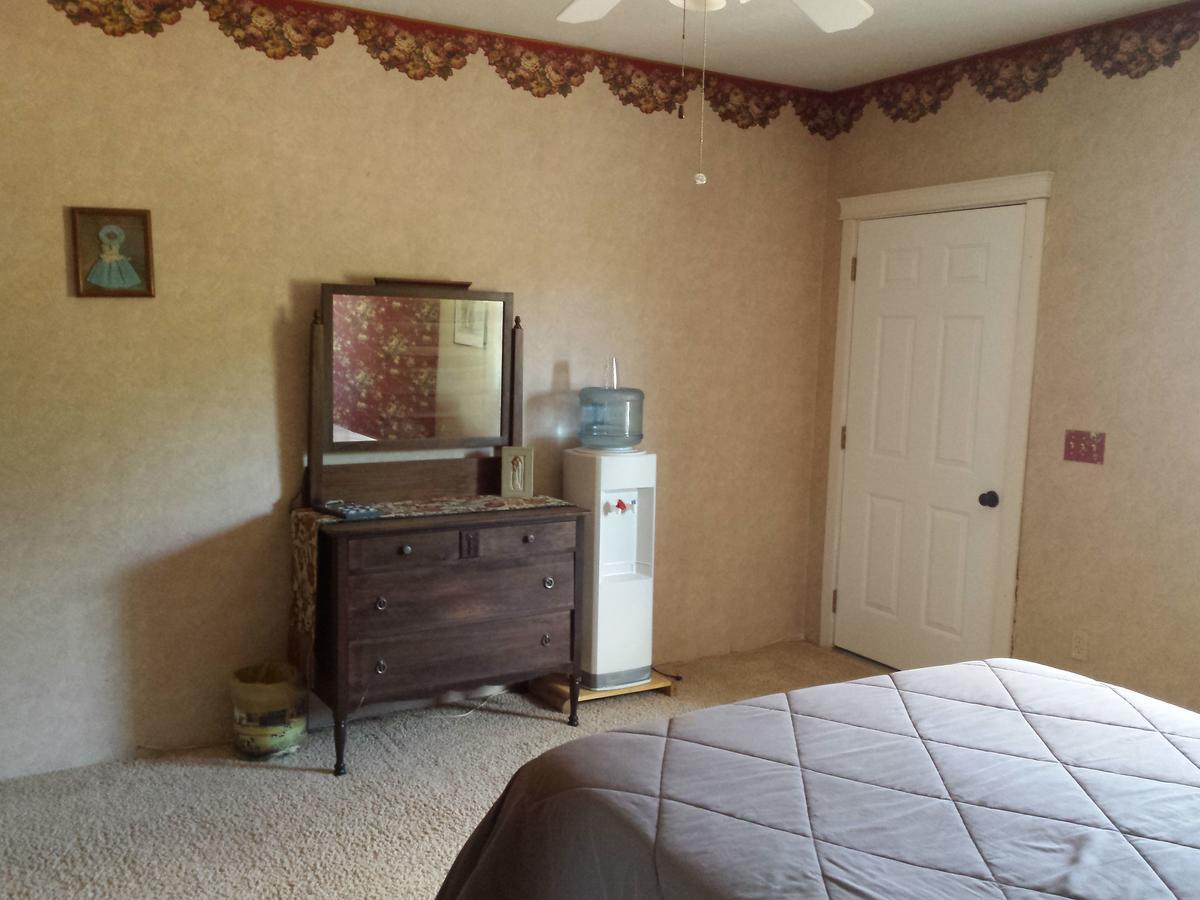 Sunlit Oasis Bed & Breakfast Notom Bagian luar foto